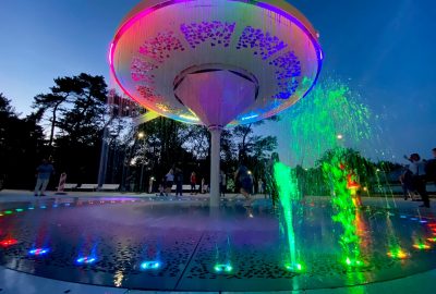 Już jest! Wodny zegar stanął na promenadzie.