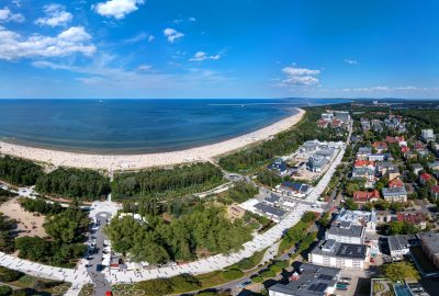 Świnoujska promenada z lotu ptaka